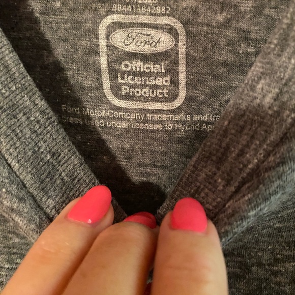 Ford Mustang Shirt - Picture 3 of 5